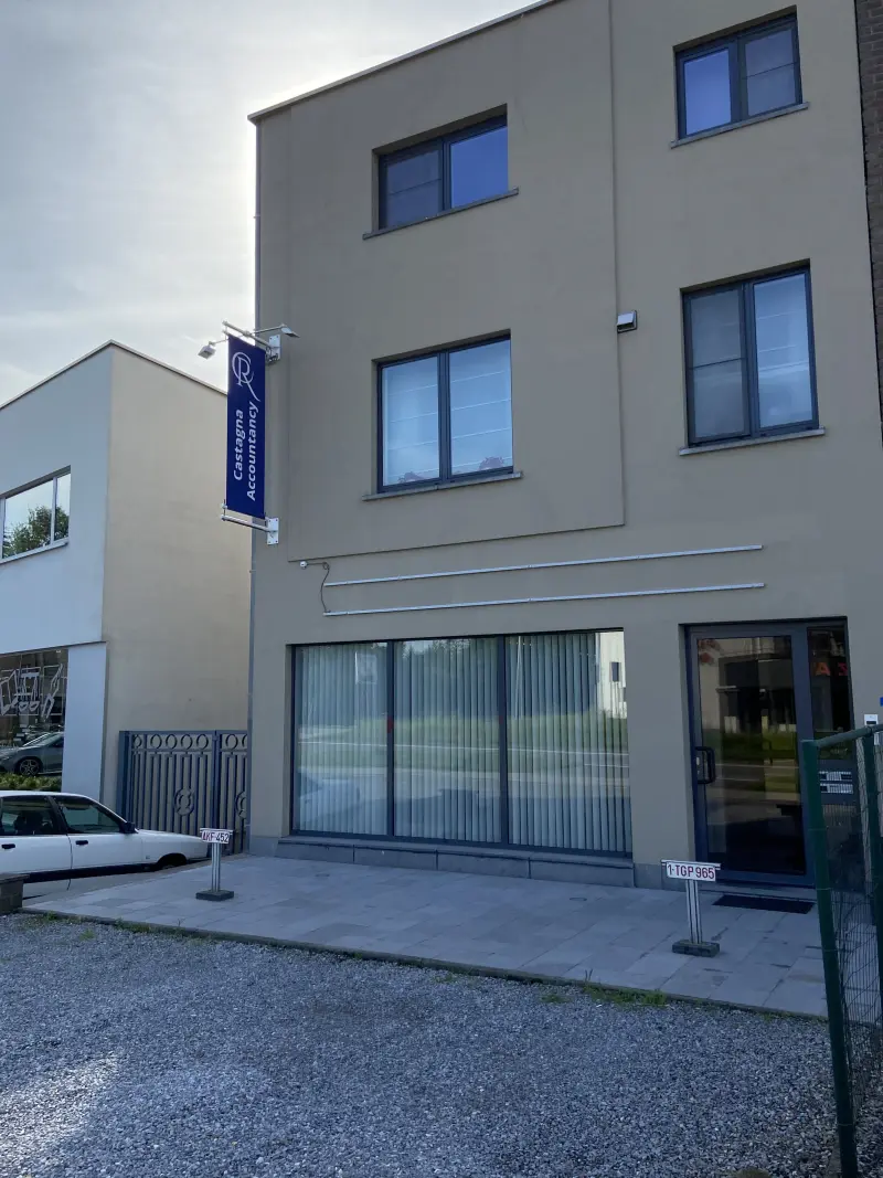 Kantoor Castagna Accountancy aan de Oude Rijksbaan in Maasmechelen